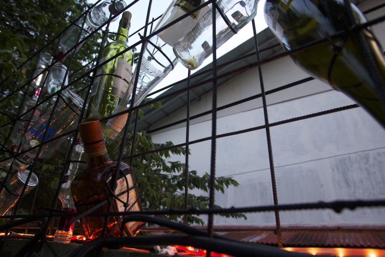 Hotel Bat & Arrow Padang  Exterior foto